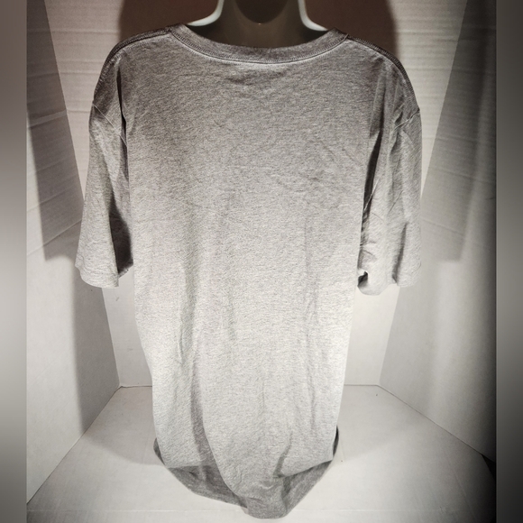 NWOT Women's Clemson Mom 2024 V-neck T-shirt - Picture 4 of 4